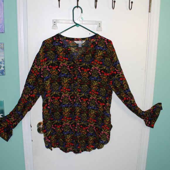 Old Navy Floral Button Down Tunic Shirt - Picture 3 of 7